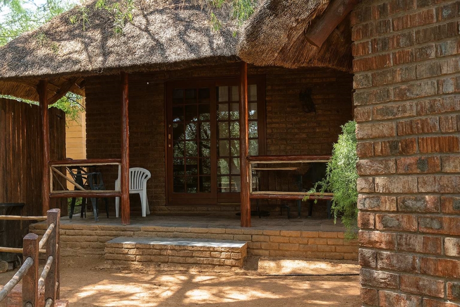 6 Bedroom Property for Sale in Bloemhof North West